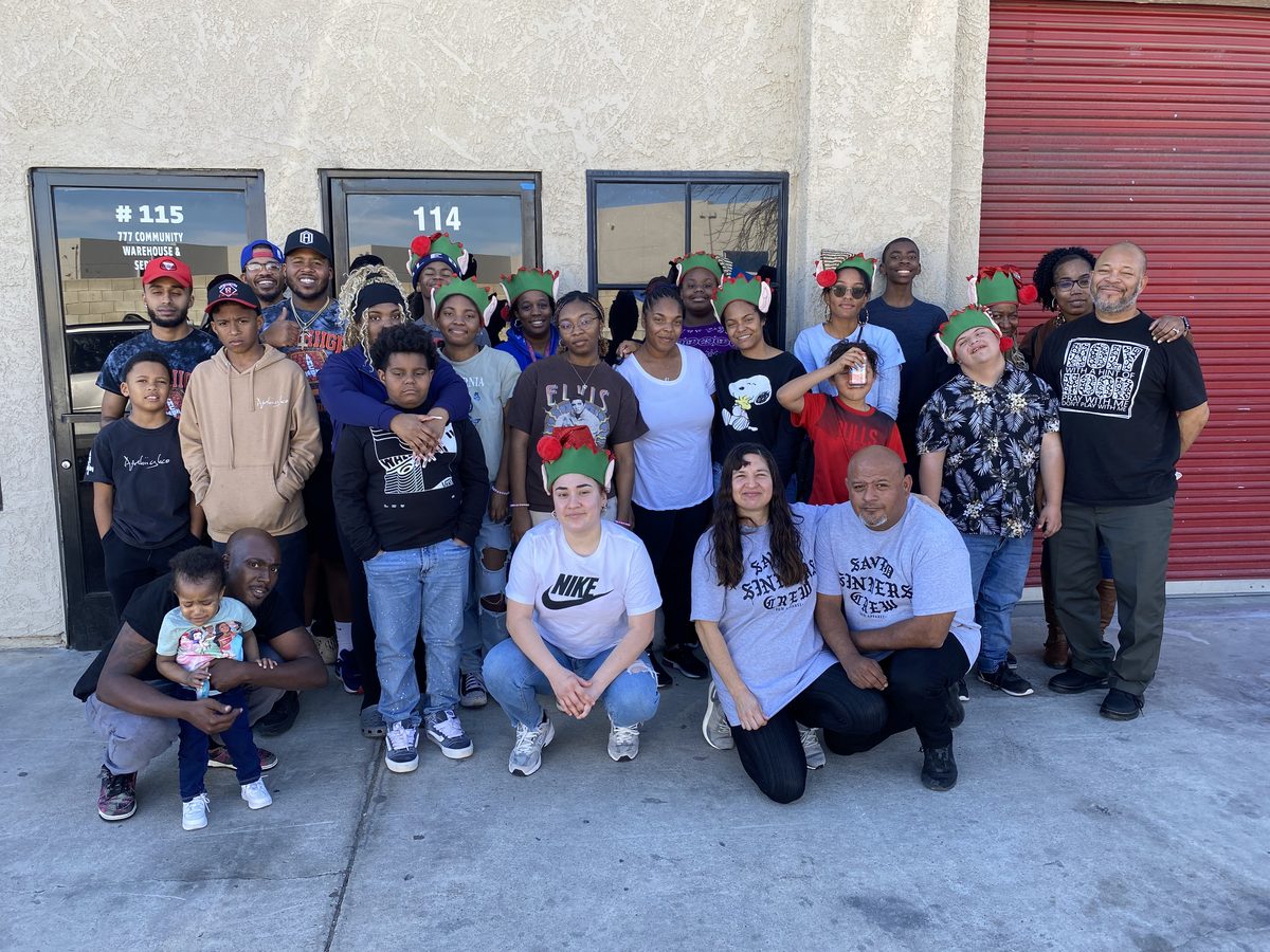 LPH Church congregation gathered for holiday outreach